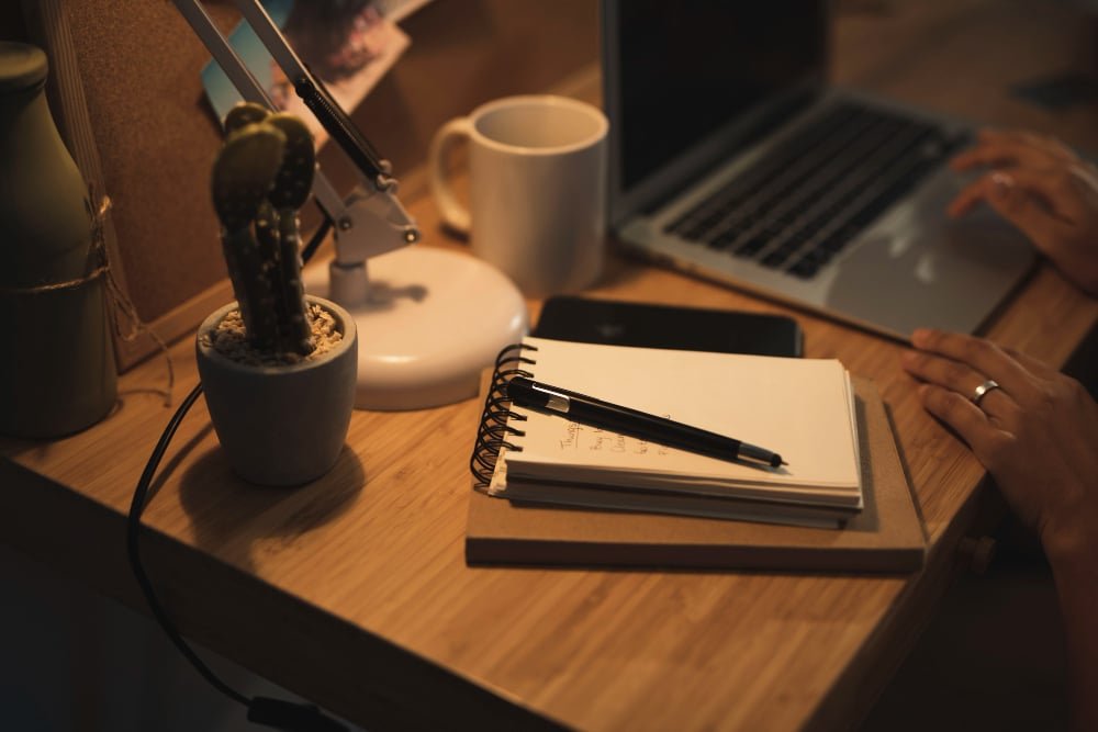 Financial guidance for starting a business includes replacing employer benefits, planning cash reserves, choosing retirement plans, and structuring your personal finances.