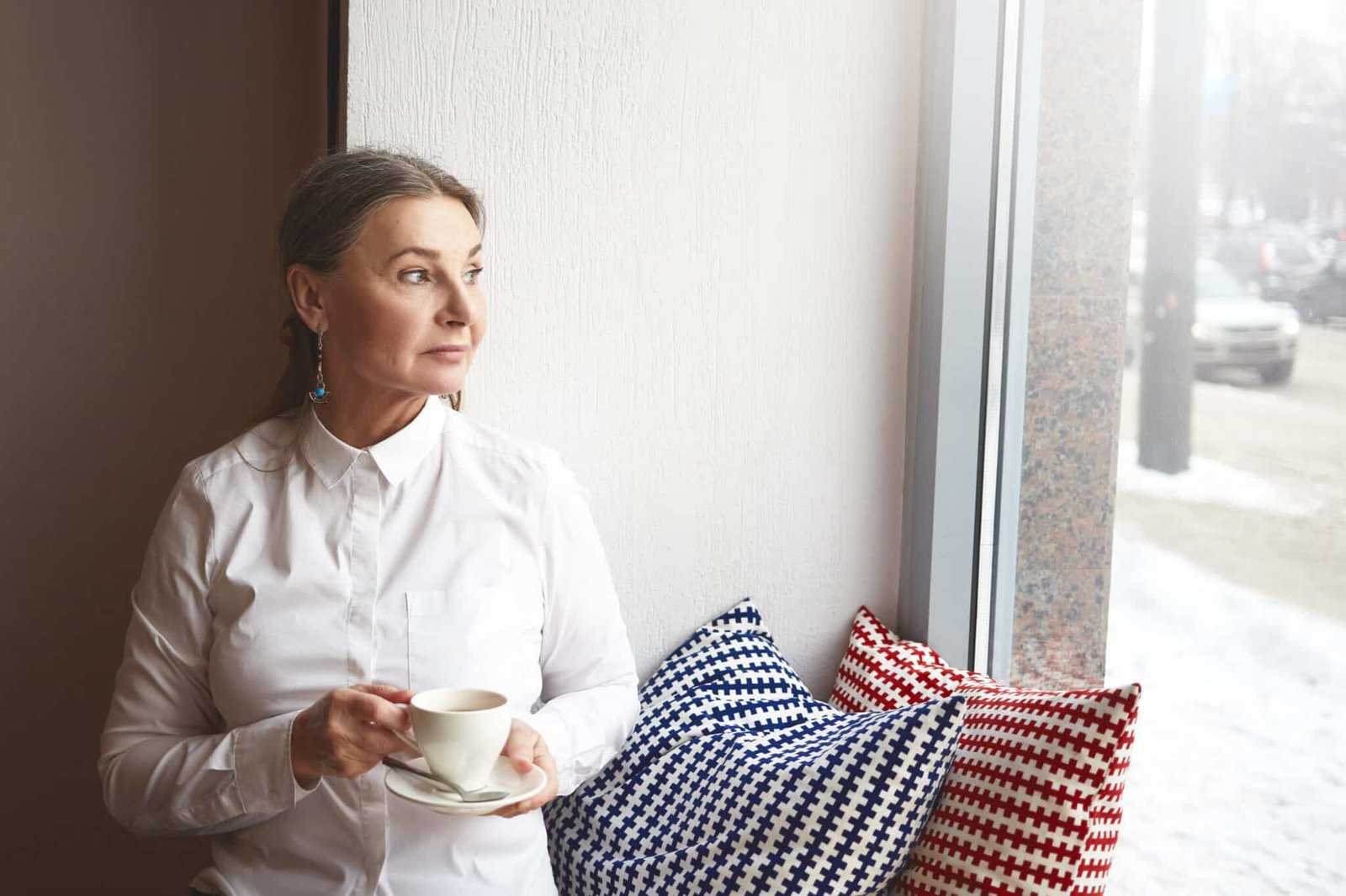 Financial guidance for death of a spouse includes understanding income changes, property rules, account consolidation, and how to rebuild your financial structure after loss.