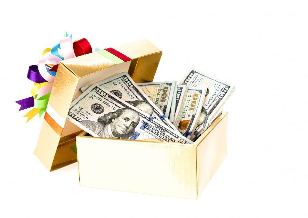 Learn how gift tax and estate tax rules work in 2026, including the annual exclusion, lifetime exemption, and how smart giving can reduce future estate taxes.